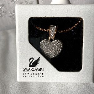 💥Host pick💥 Swarovski heart pendant necklace 2nd listing